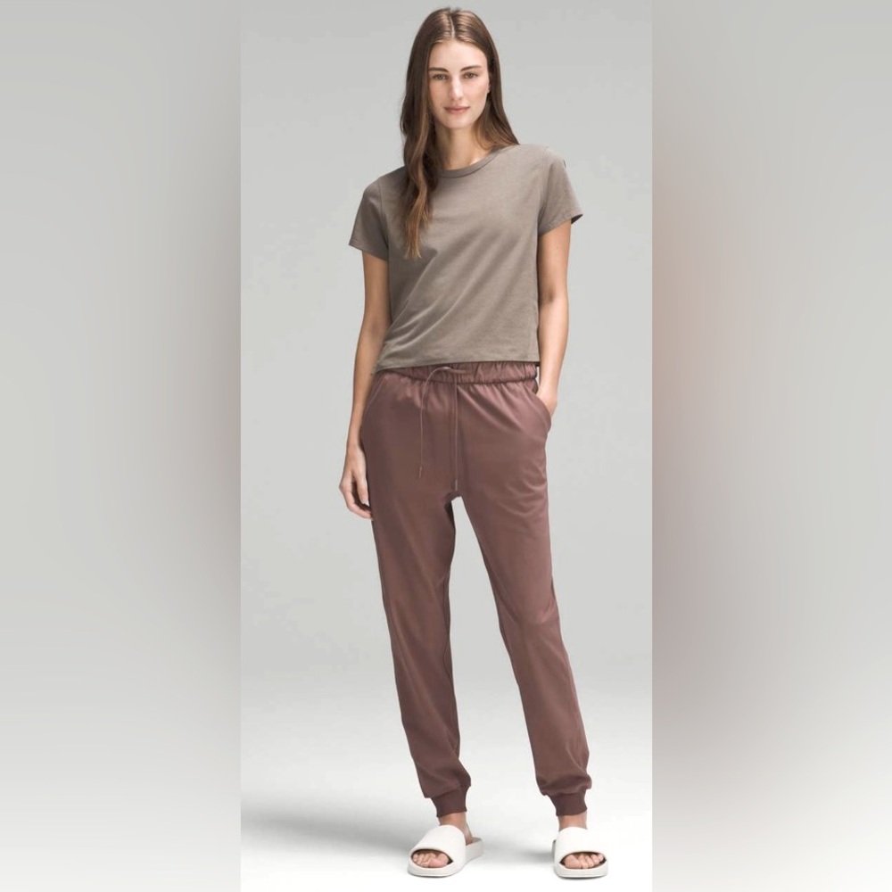 Lululemon Stretch High Rise Jogger in Dark Oxide Size 12